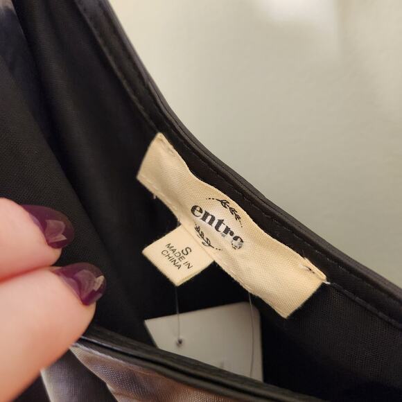 ENTRO Black Faux Leather One Shoulder Top, Size Small - Picture 9 of 10